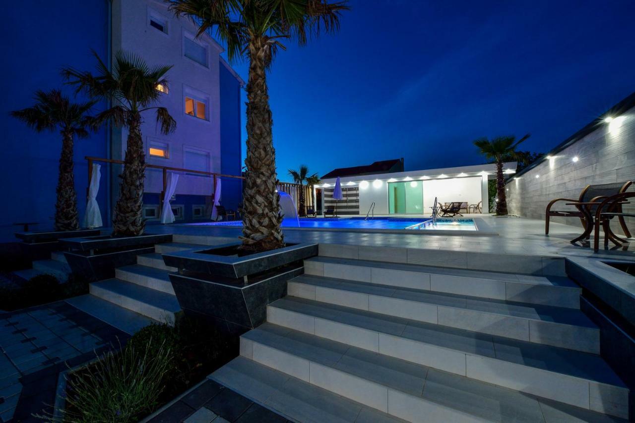 Boutique Residence Cosmopolis 1 Bibinje Exterior foto