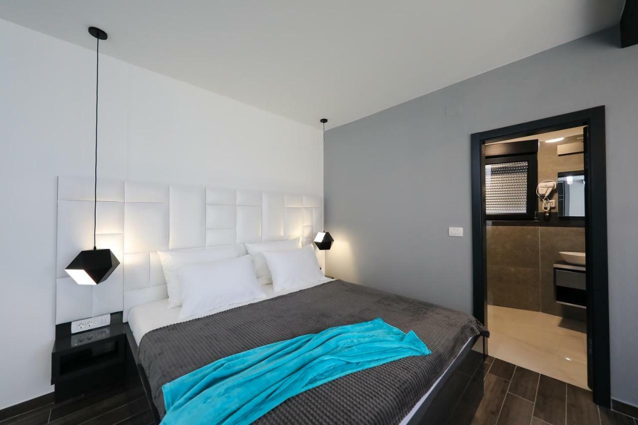 Boutique Residence Cosmopolis 1 Bibinje Exterior foto