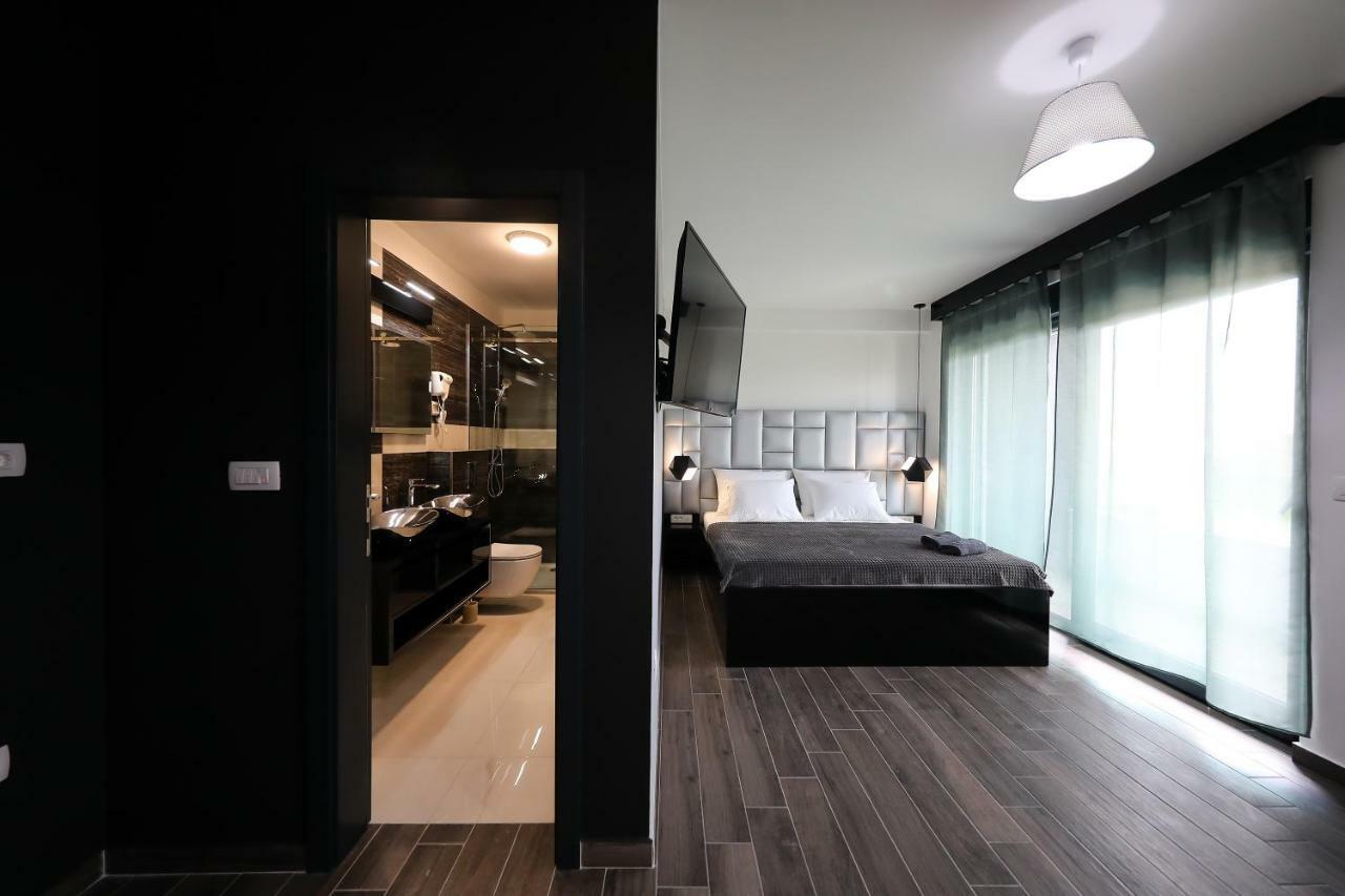 Boutique Residence Cosmopolis 1 Bibinje Exterior foto
